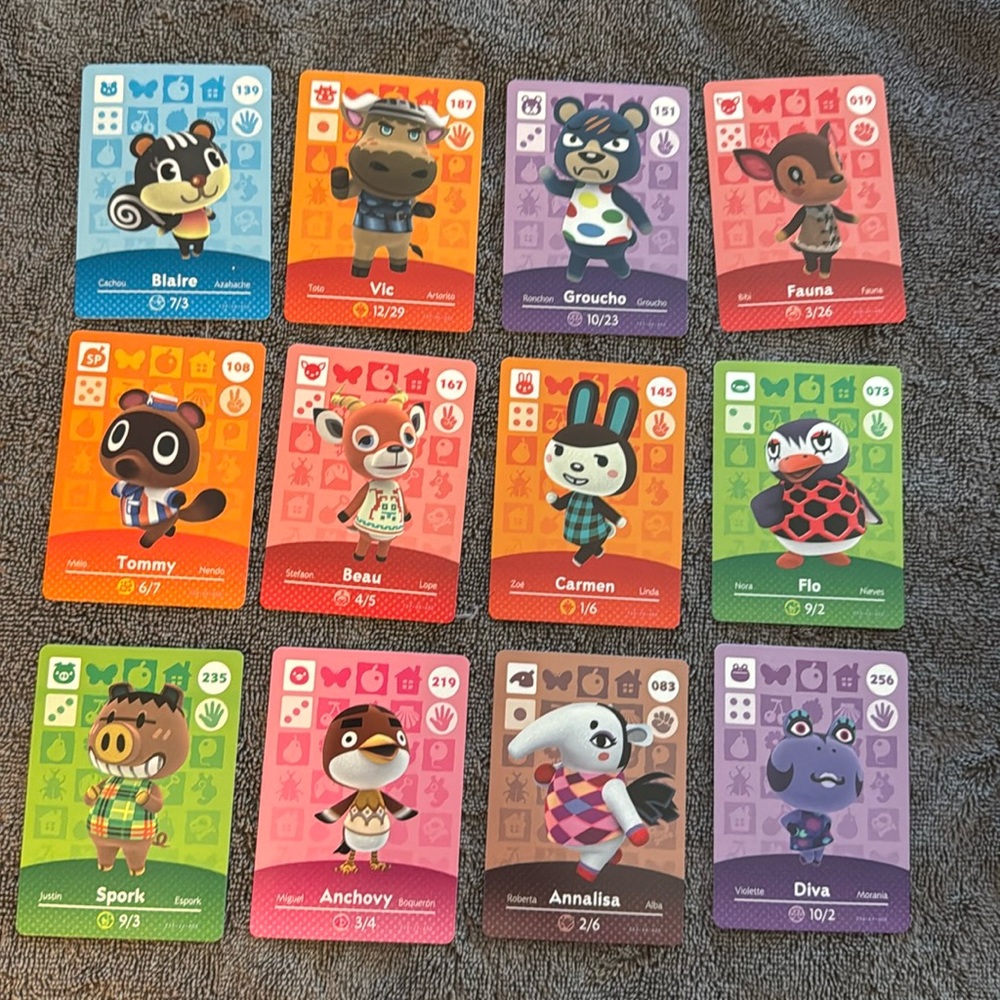 Amiibo cards